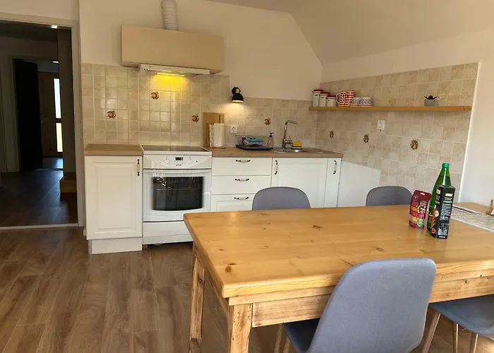 公寓 Apartma Vrbnjak